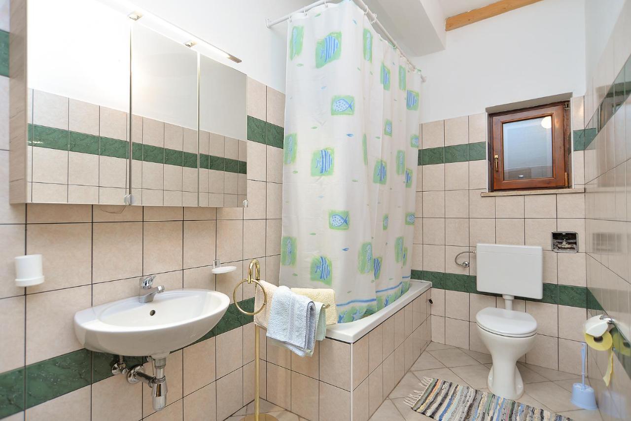 Apartments Joko 1160 Пула Екстериор снимка